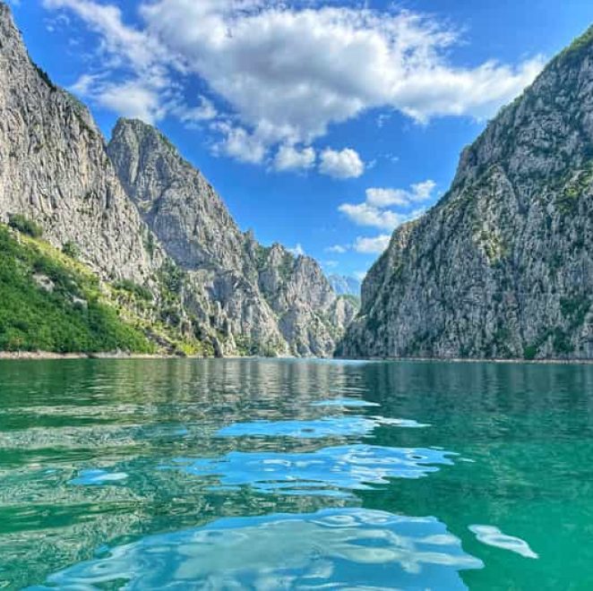 LAKE KOMANI